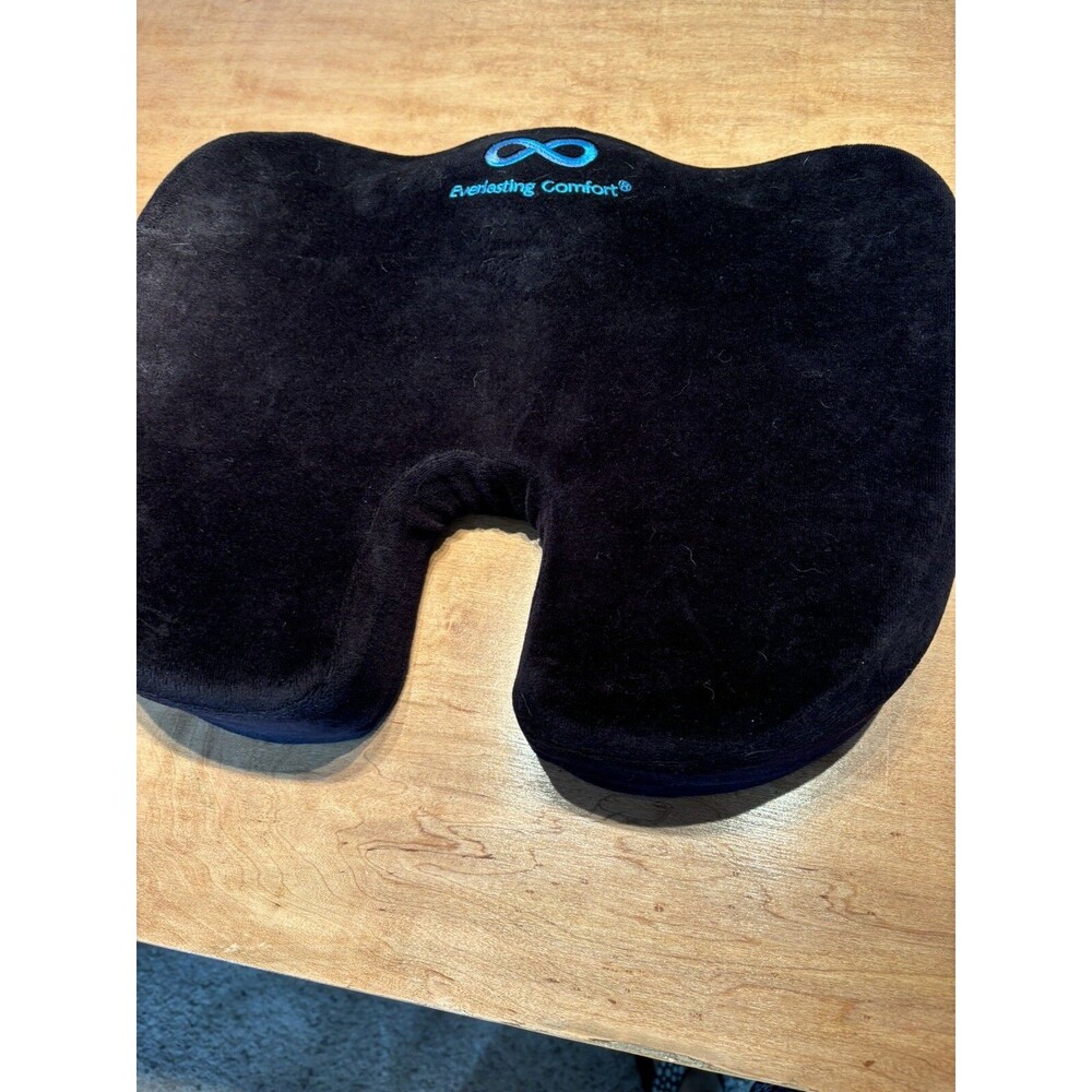 Everlasting Comfort Seat Cushion Memory Foam Ergonomic Washable cover D42